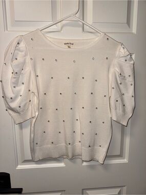 Mainstrip Cream Puff Short Sleeve Sweater with Rhinestone Accents Small